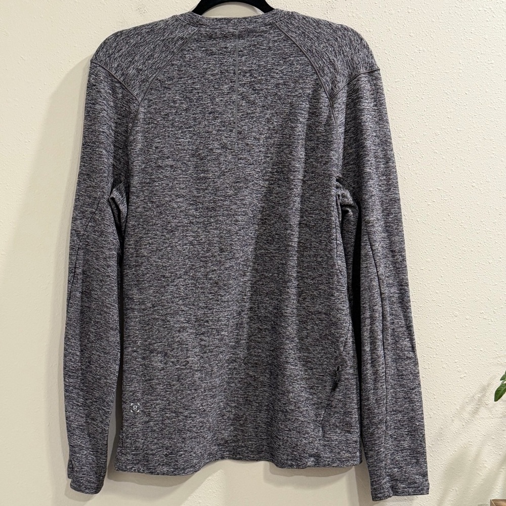 Lululemon Medium Heather Surge Warm Long Sleeve Shirt Run Athletic Performance - Picture 2 of 6